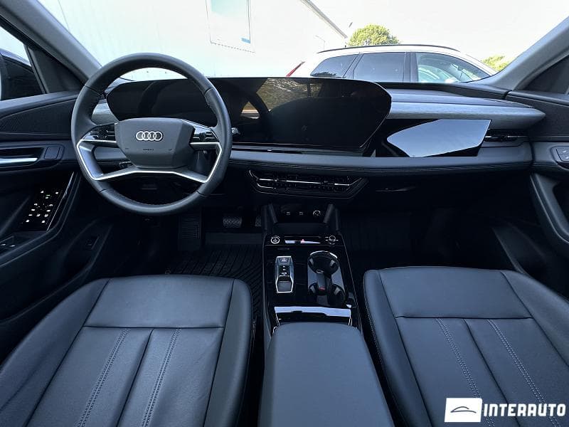 2025 Audi Q6 E-tron — Miniatură 9