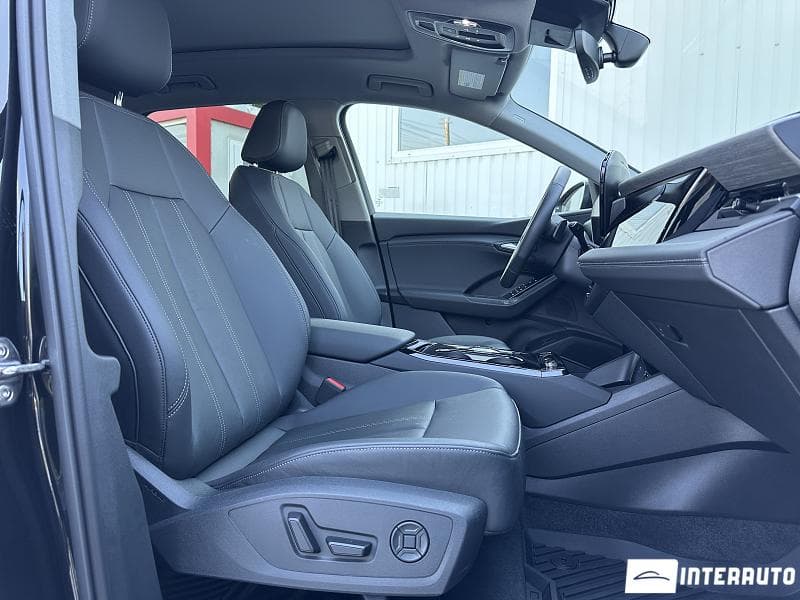 2025 Audi Q6 E-tron — Miniatură 16