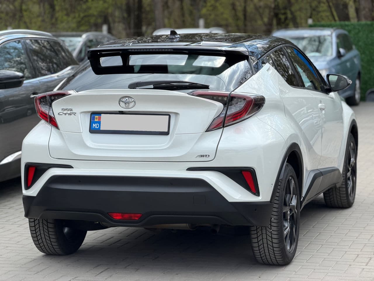 Toyota C-HR 2017 — Миниатюра 2