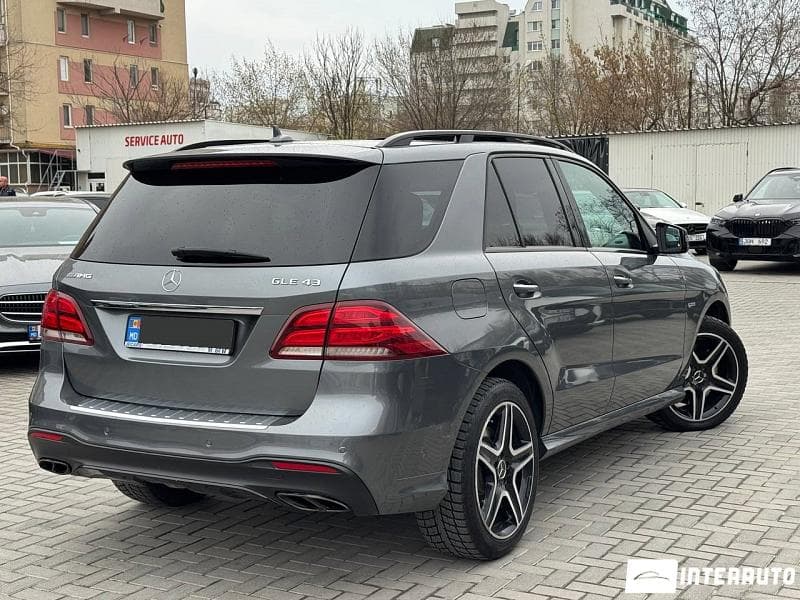 2017 Mercedes GLE 43 AMG — Miniatură 2