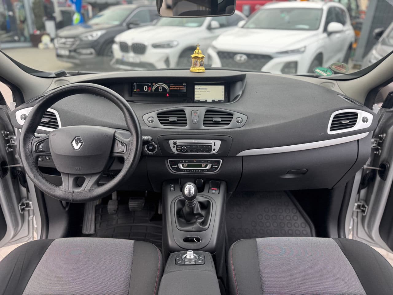 2015 Renault Grand Scenic — Miniatură 6