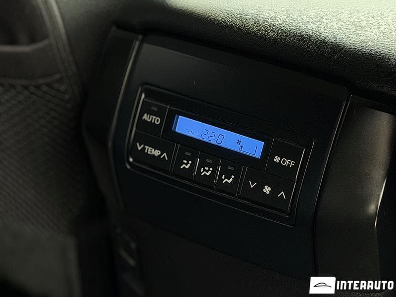 2018 Toyota Land Cruiser Prado — Miniatură 18
