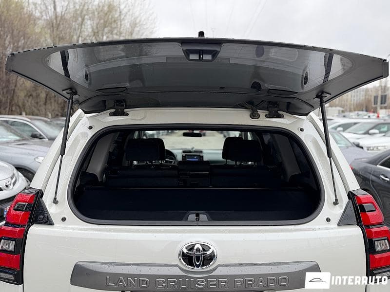 2018 Toyota Land Cruiser Prado — Miniatură 22