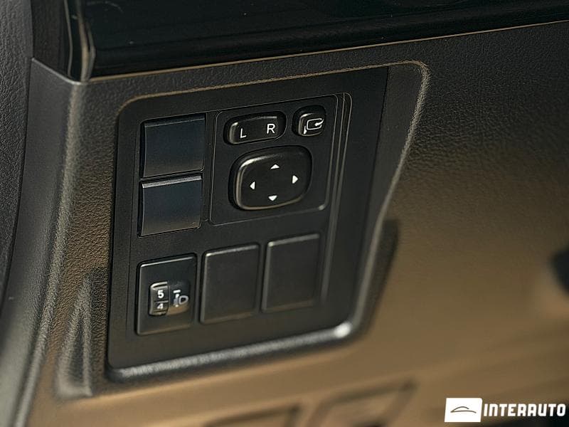 2018 Toyota Land Cruiser Prado — Miniatură 6