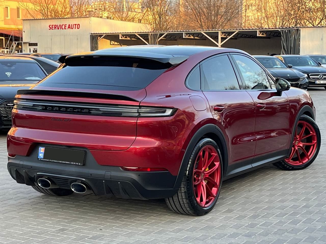 2026 Porsche Cayenne Turbo GT Coupe — Miniatură 2