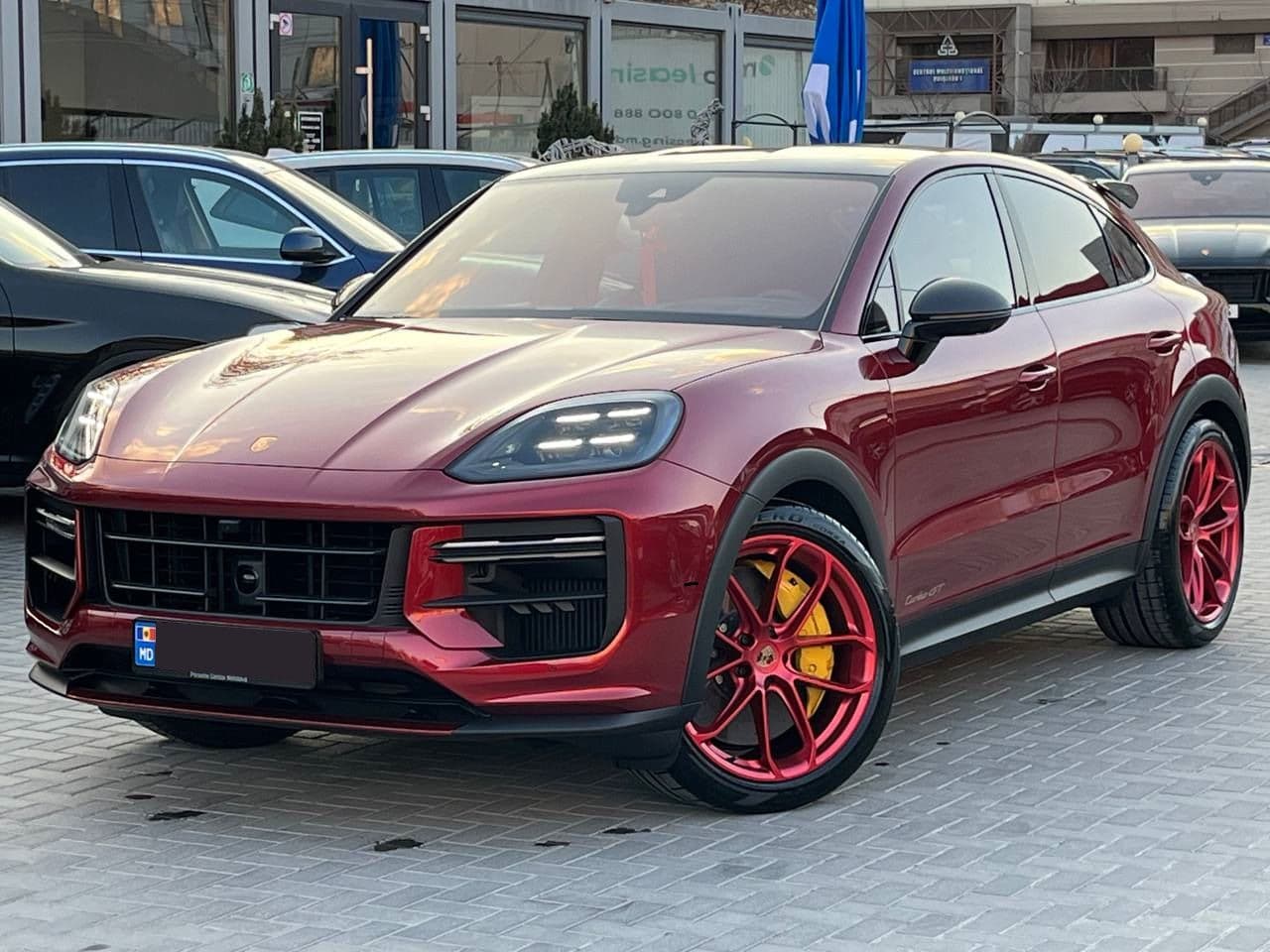 2026 Porsche Cayenne Turbo GT Coupe — Miniatură 3