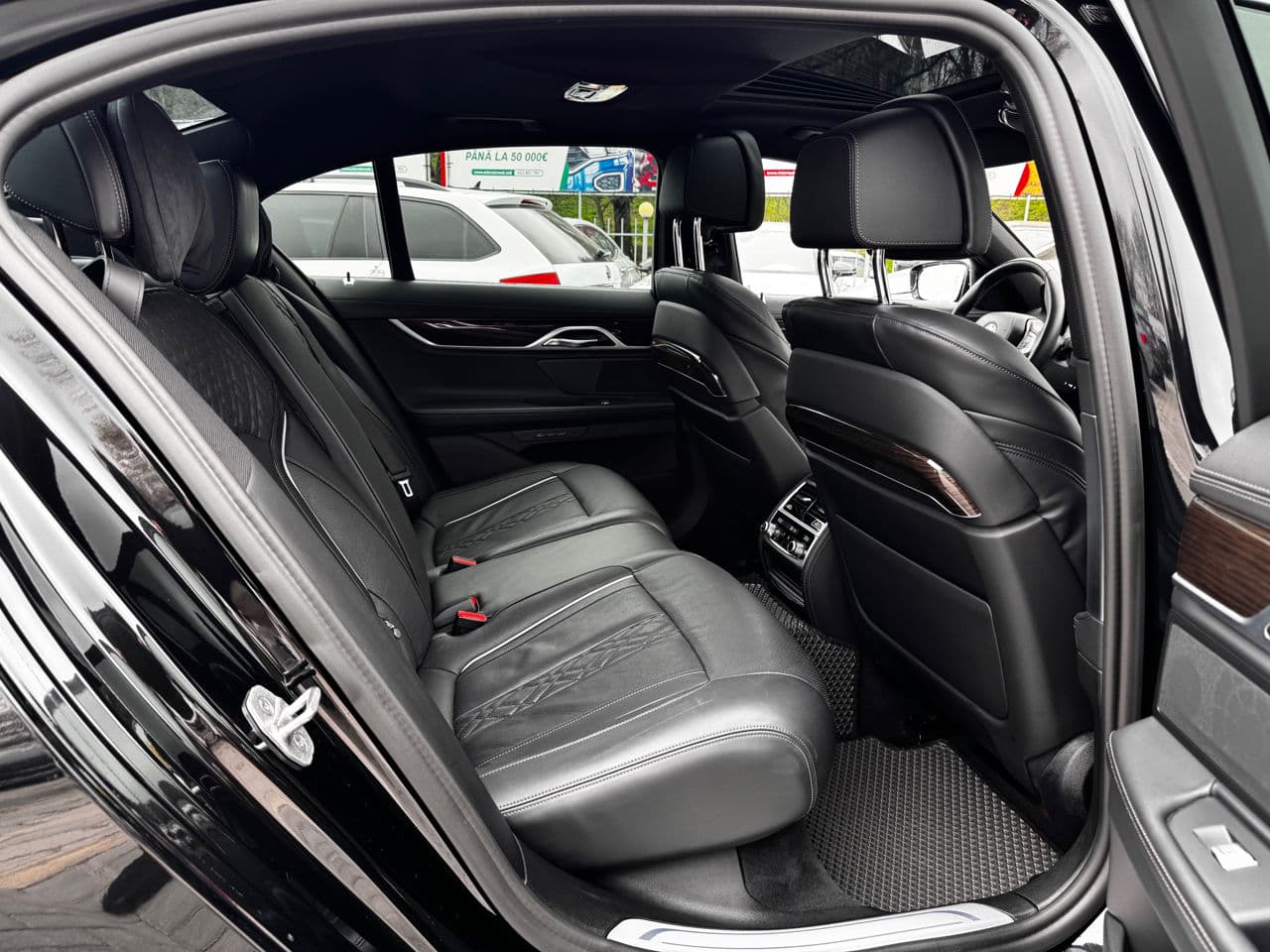 2022 BMW 745e — Miniatură 22