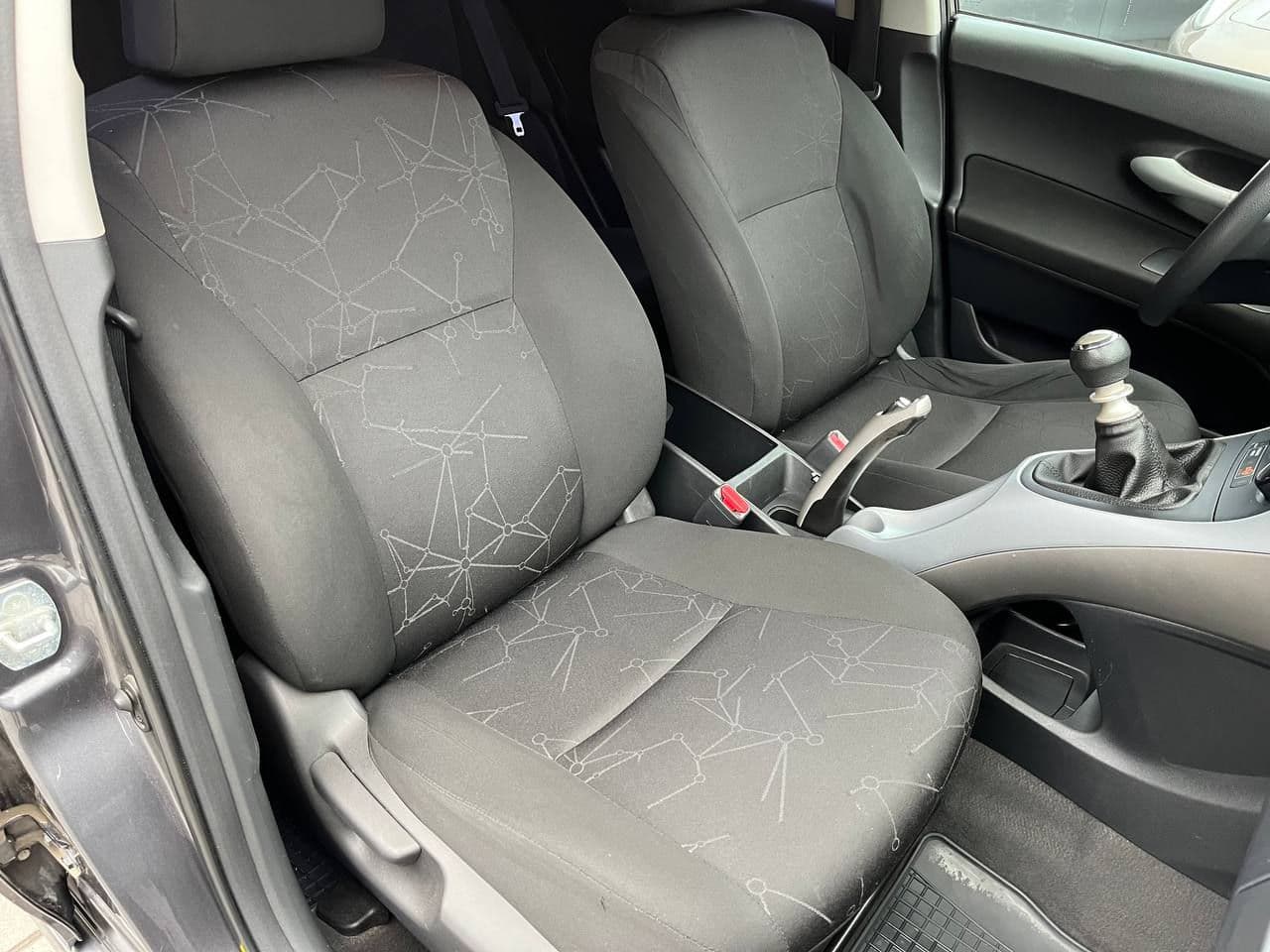 2009 Toyota Auris — Miniatură 9