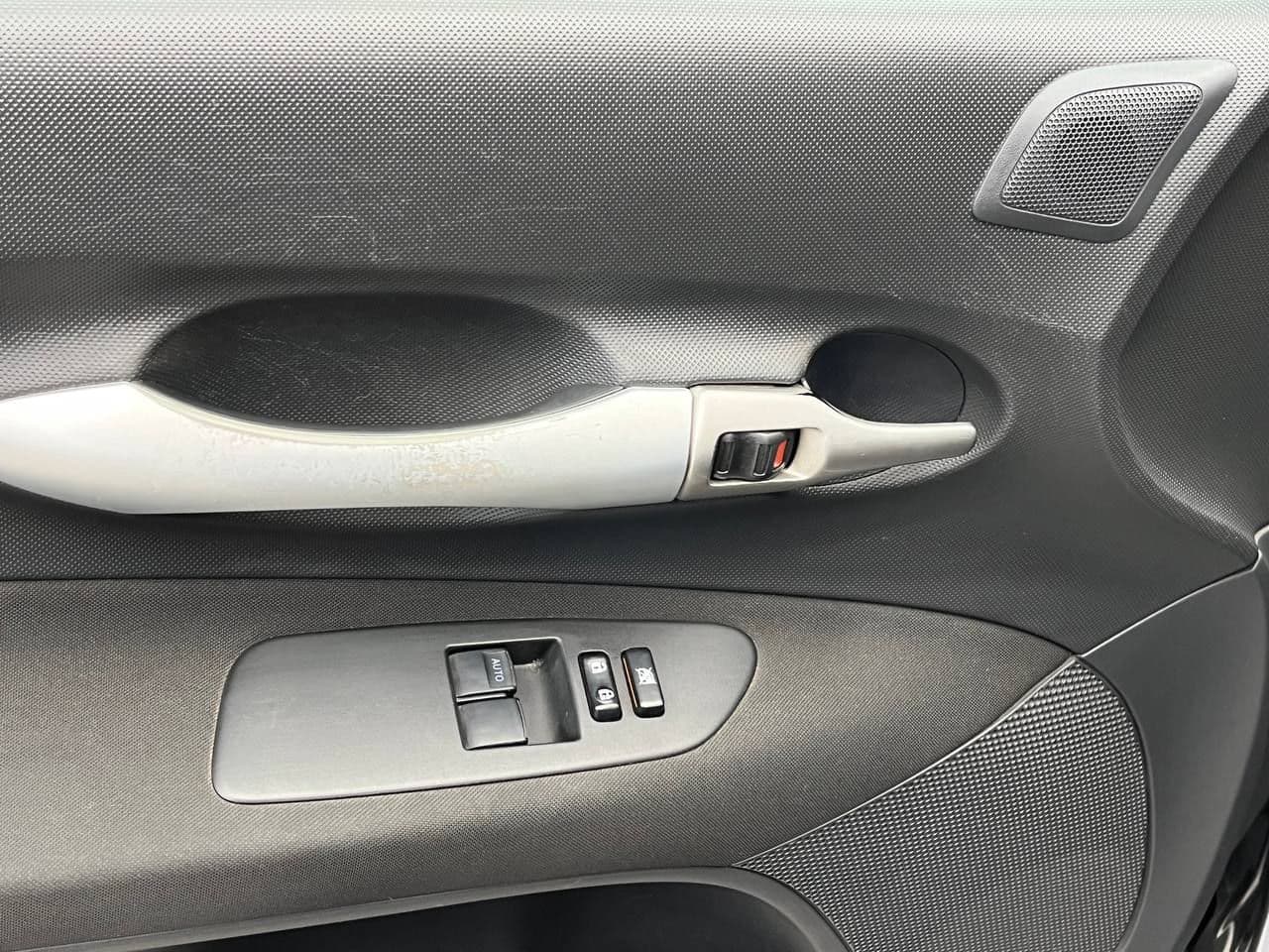2009 Toyota Auris — Miniatură 6
