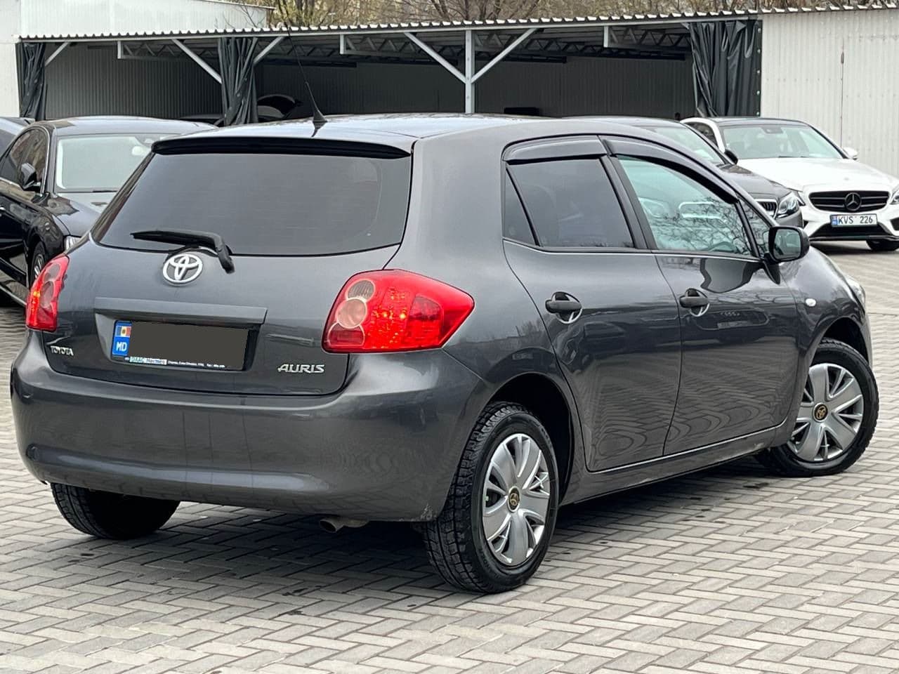 2009 Toyota Auris — Miniatură 4