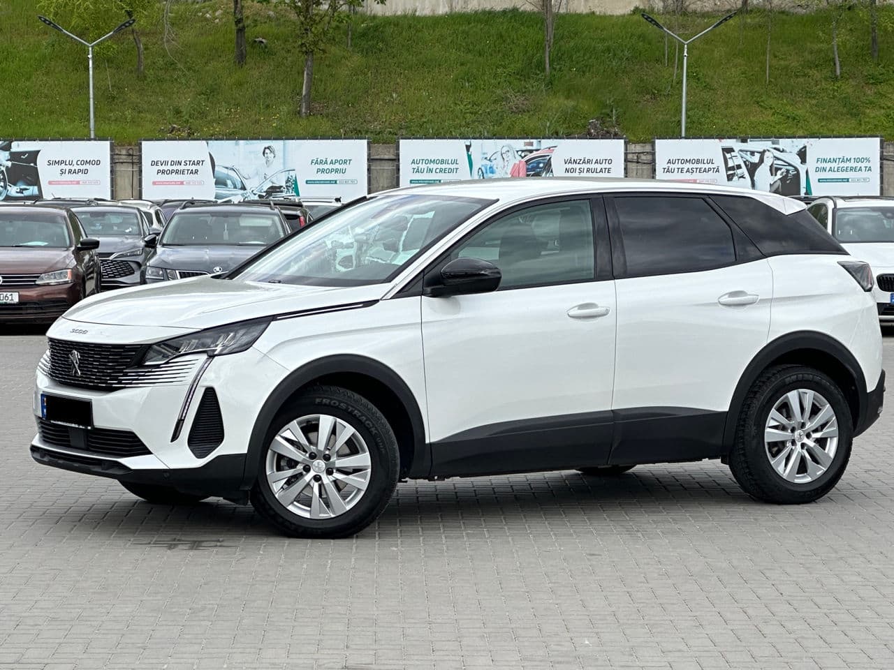 2022 Peugeot 3008 — Miniatură 2