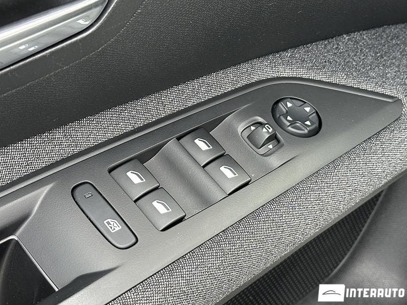 2022 Peugeot 3008 — Miniatură 17