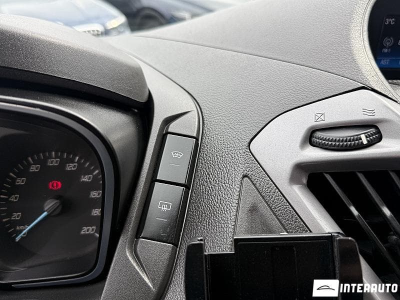 Ford Transit 2017 — Миниатюра 10