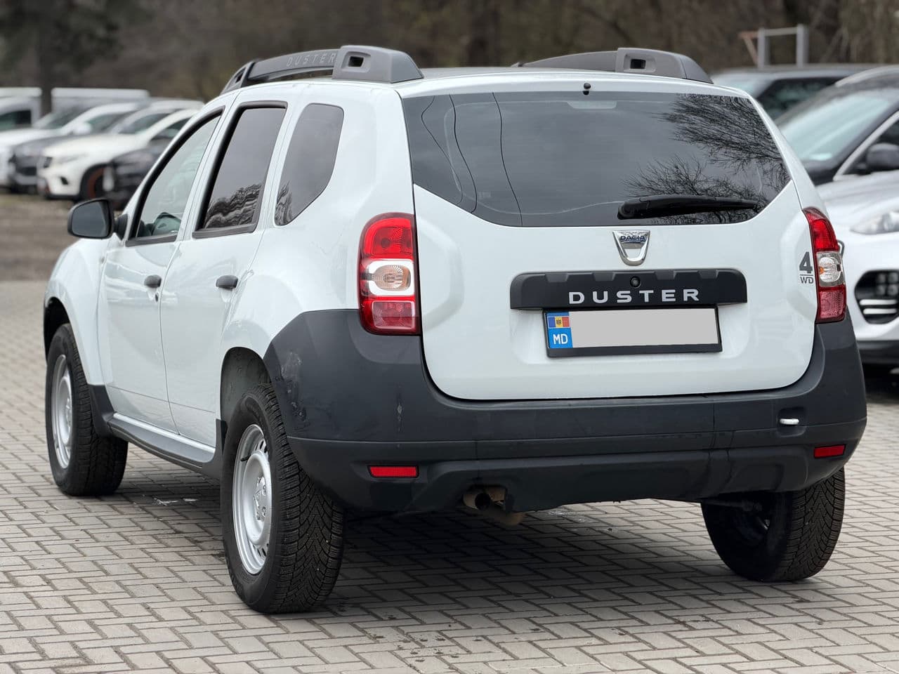 2015 Dacia Duster — Miniatură 4