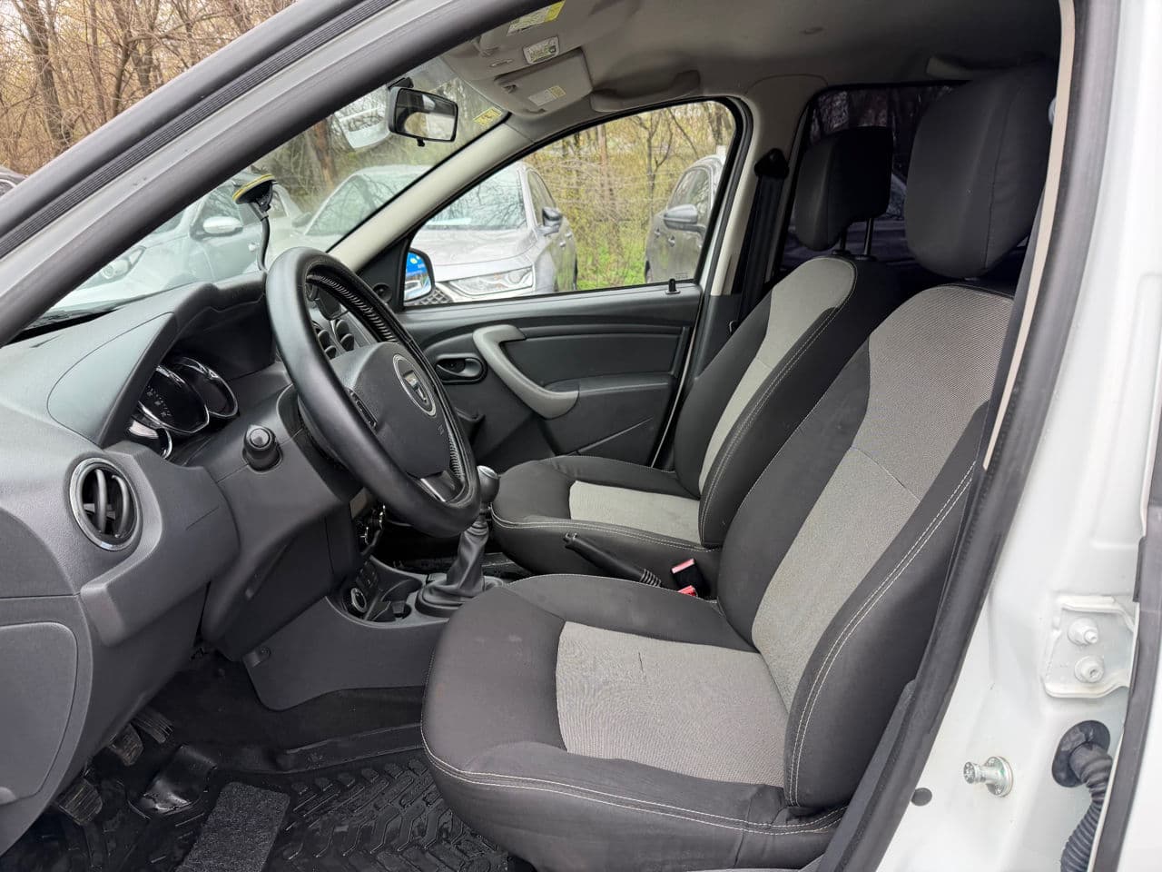 2015 Dacia Duster — Miniatură 5