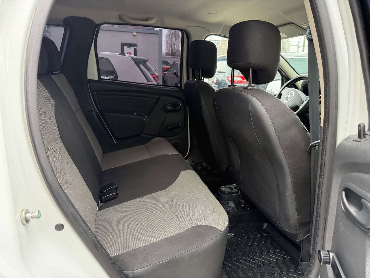2015 Dacia Duster — Miniatură 14