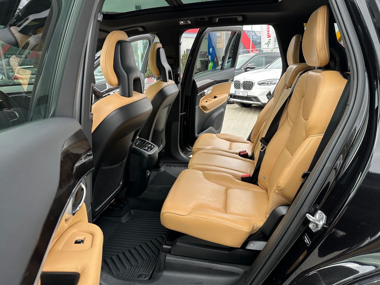 2016 Volvo XC 90 — Miniatură 16