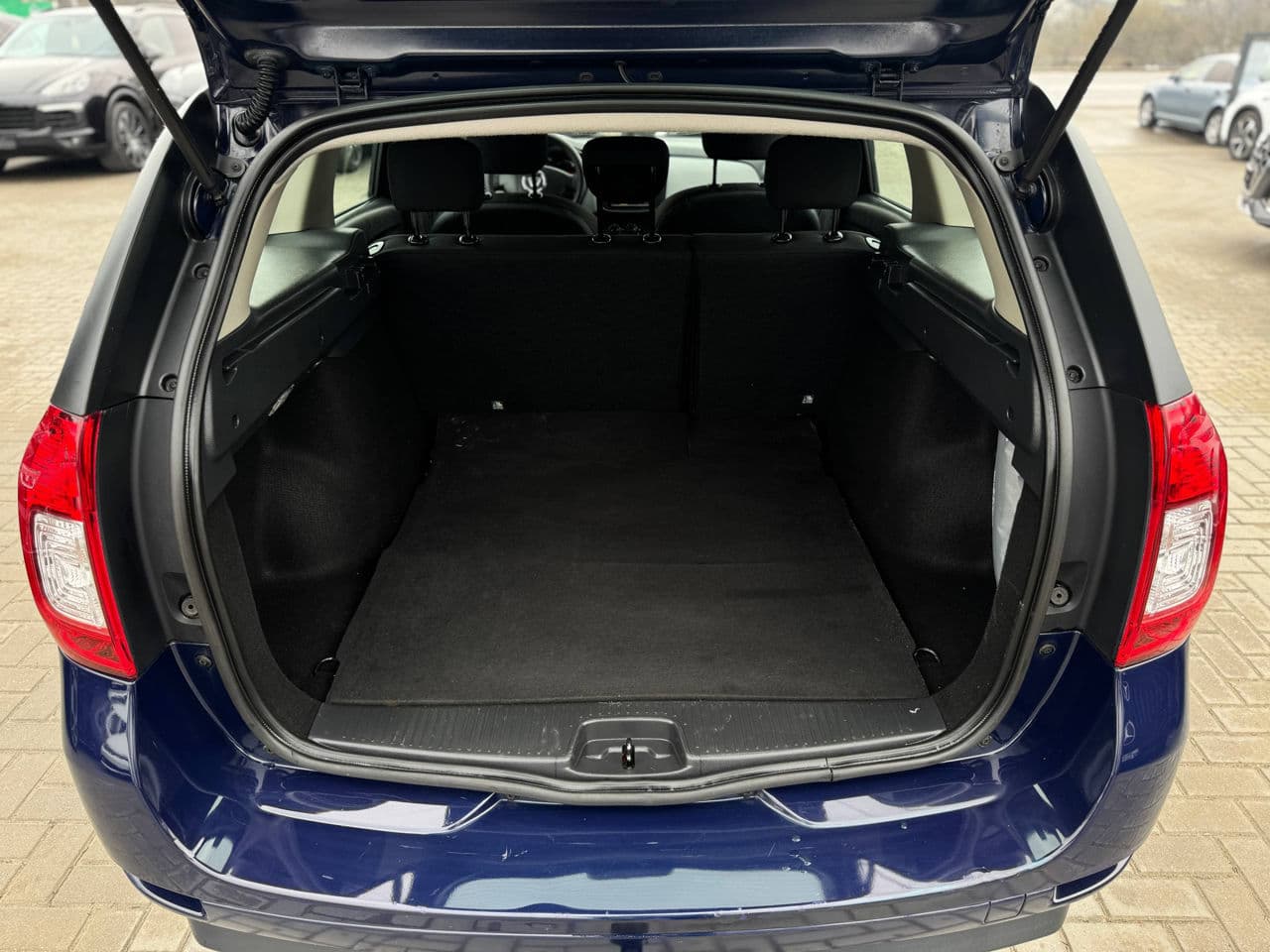 2014 Dacia Logan MCV — Miniatură 16