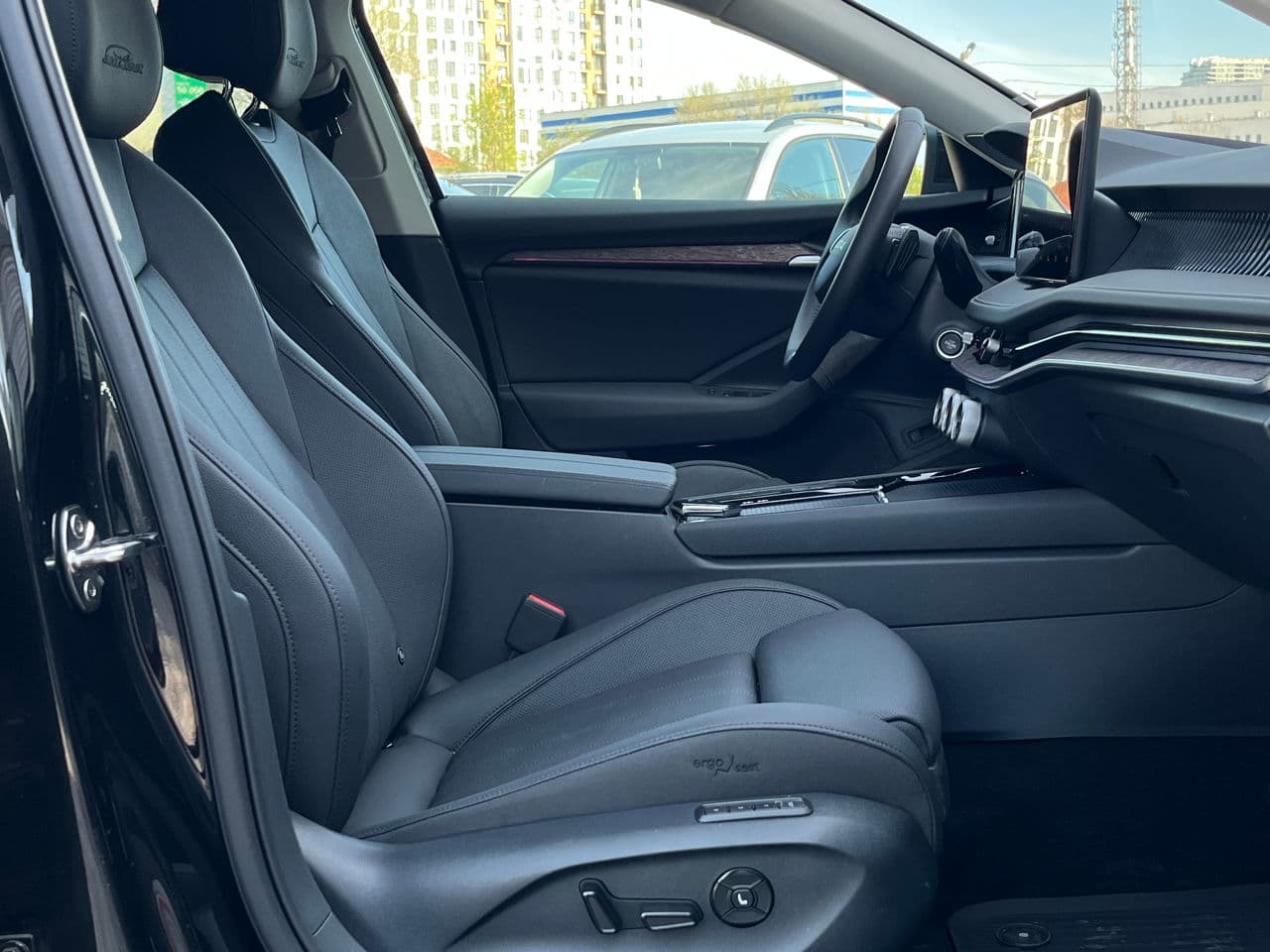 2025 Skoda Superb — Miniatură 7