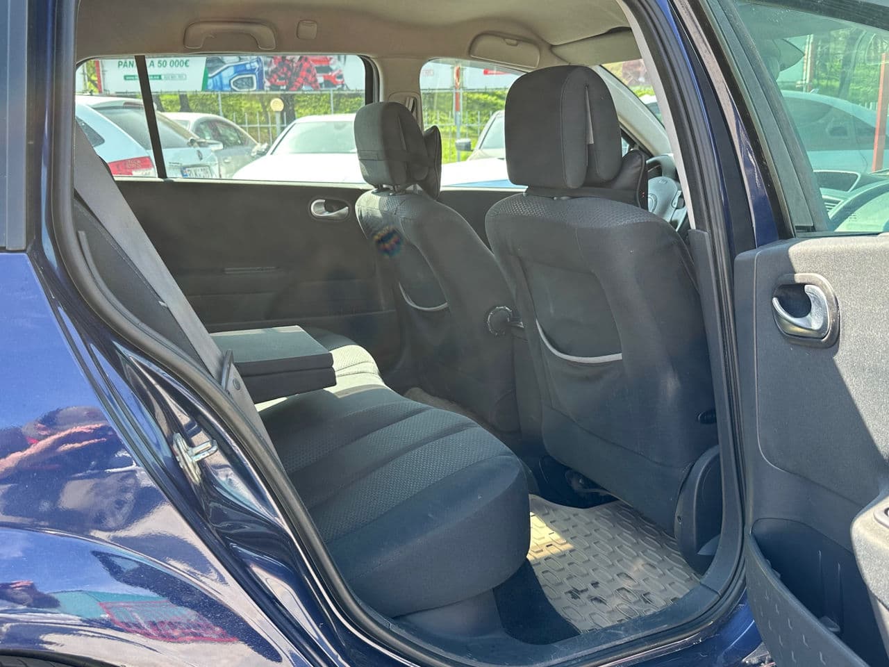 2005 Renault Megane — Miniatură 13