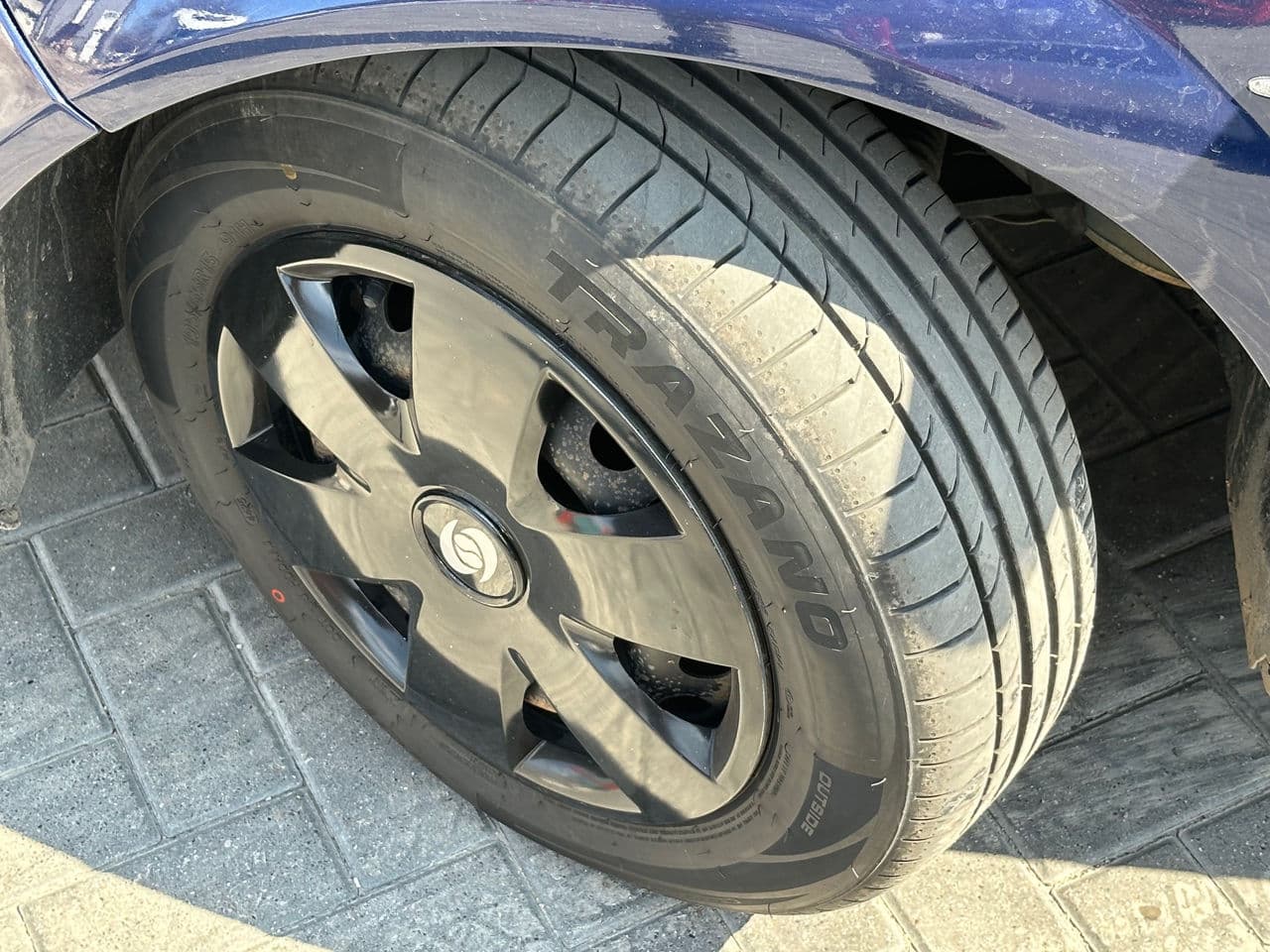 2005 Renault Megane — Miniatură 16
