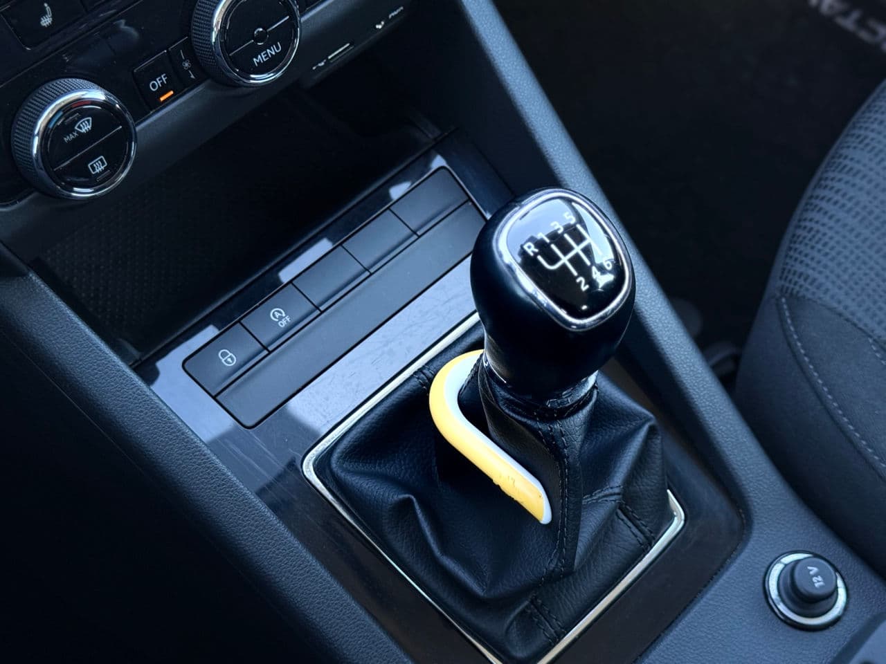Skoda Octavia 2018 — Миниатюра 13