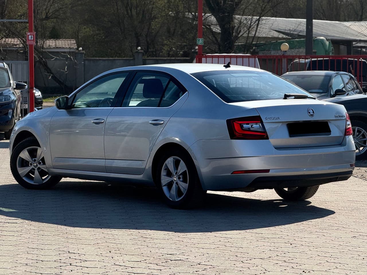 Skoda Octavia 2018 — Миниатюра 3