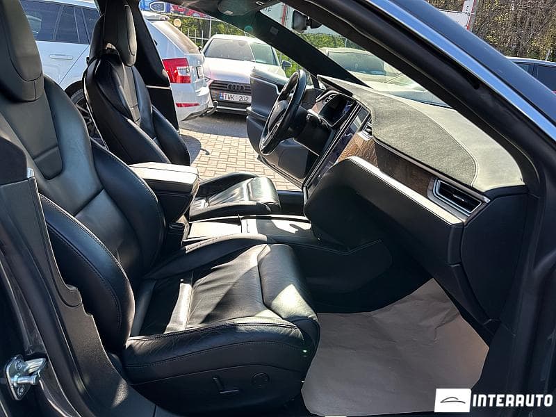 2017 Tesla Model S — Miniatură 6