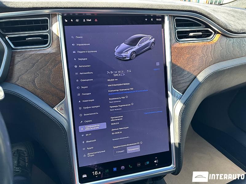 2017 Tesla Model S — Miniatură 16