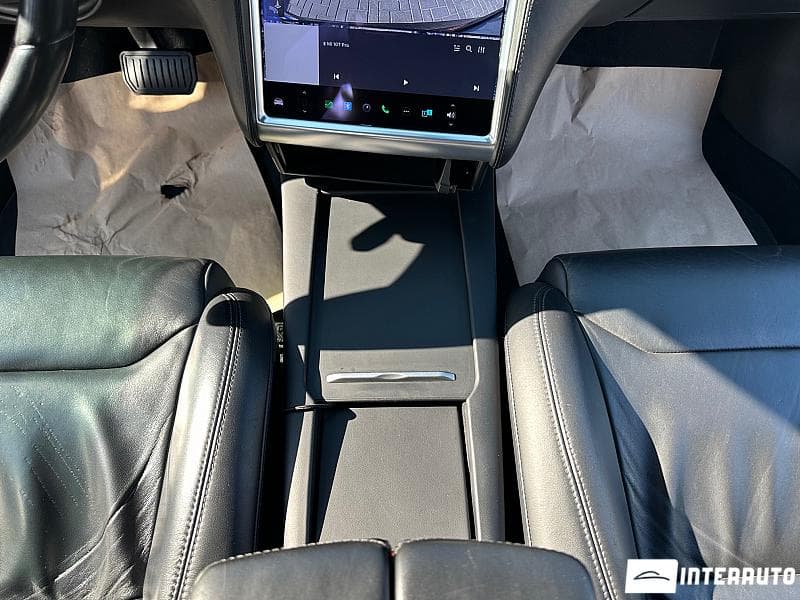 2017 Tesla Model S — Miniatură 10