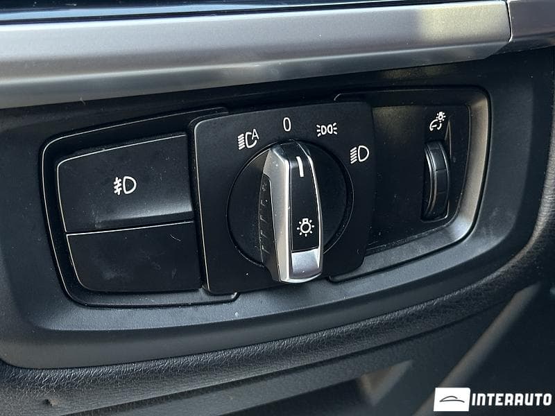 BMW X5 4.0e 2015 — Миниатюра 21