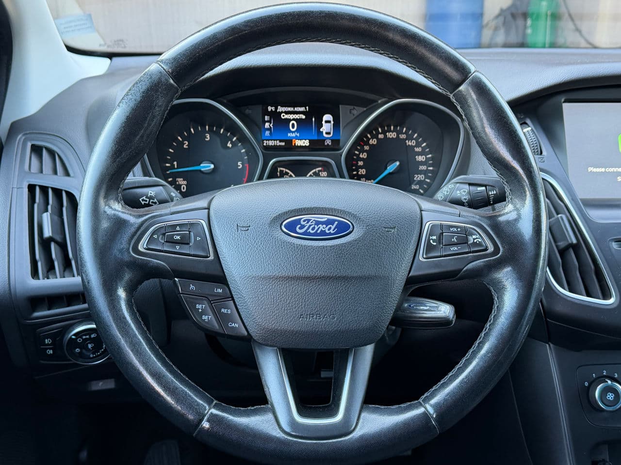 2017 Ford Focus — Miniatură 10