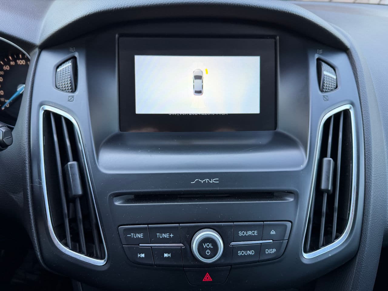 2017 Ford Focus — Miniatură 12