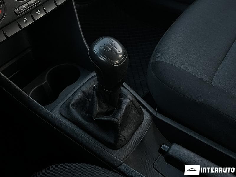 2014 Skoda Rapid — Miniatură 15