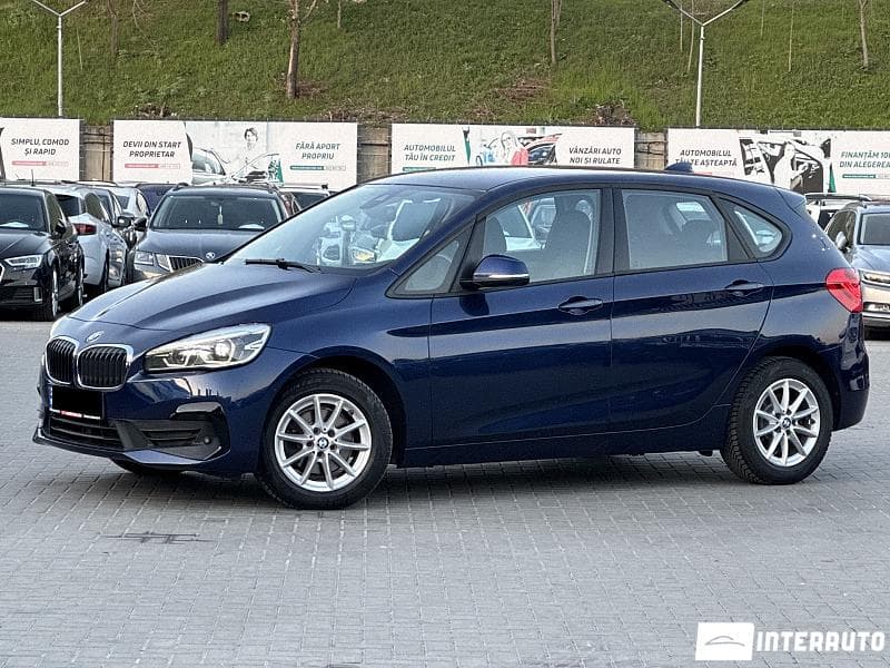 2020 BMW 216d — Miniatură 2