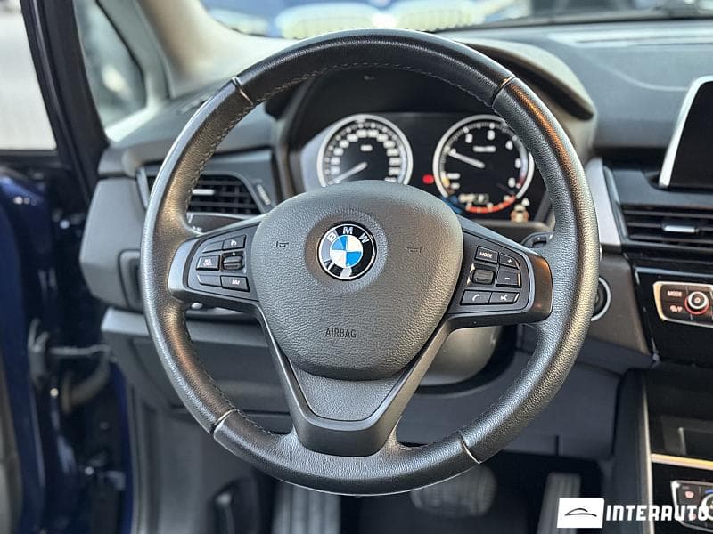 2020 BMW 216d — Miniatură 7