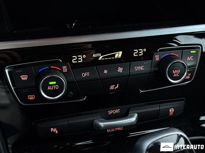 2020 BMW 216d — Miniatură 12