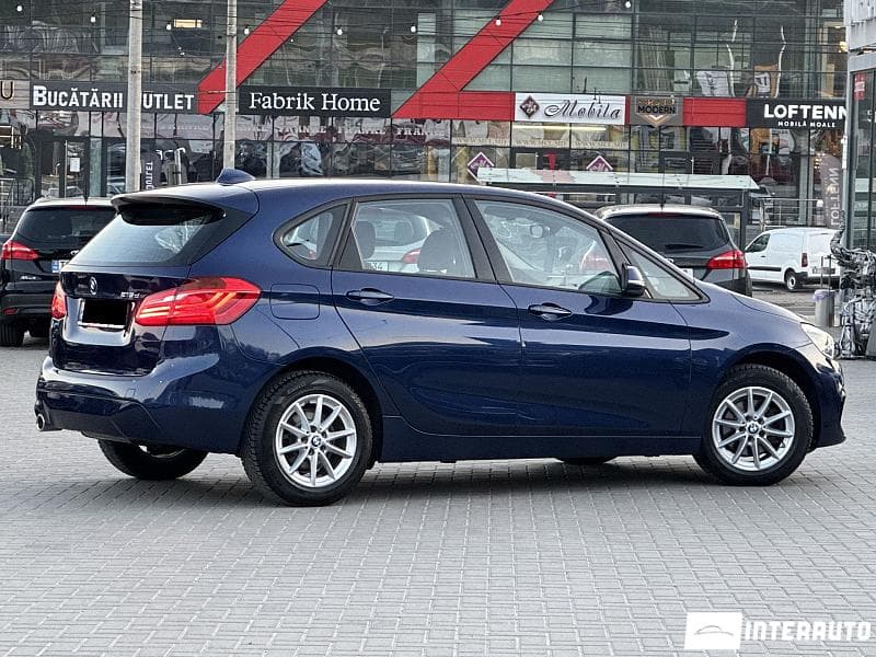 2020 BMW 216d — Miniatură 3