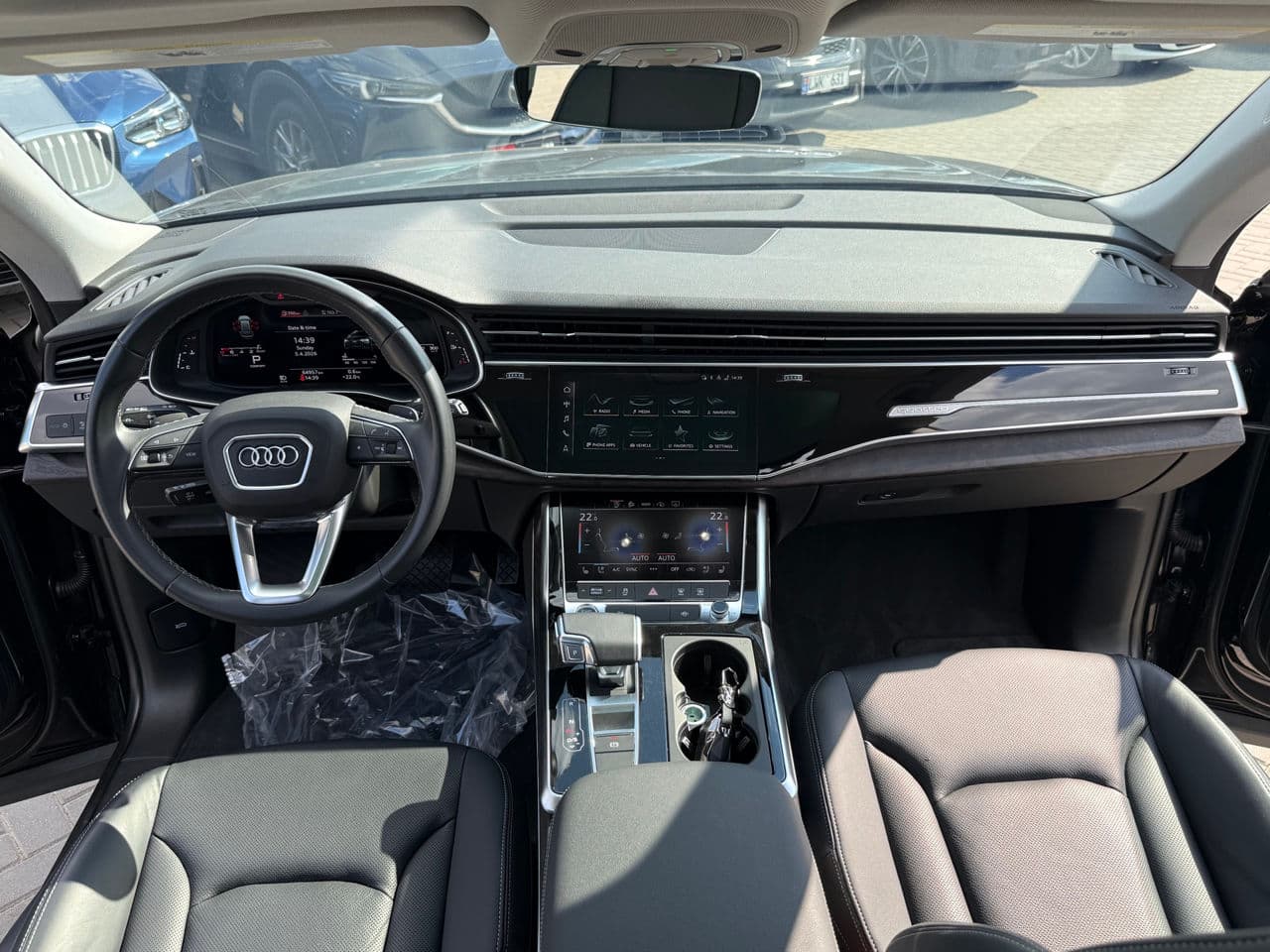 2022 Audi Q8 — Miniatură 6