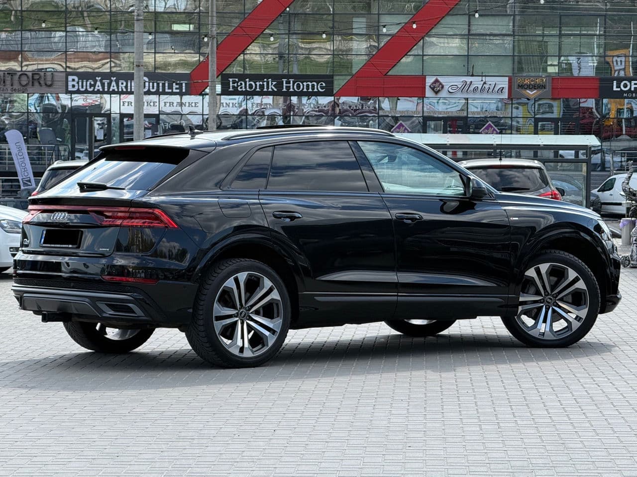 2022 Audi Q8 — Miniatură 3
