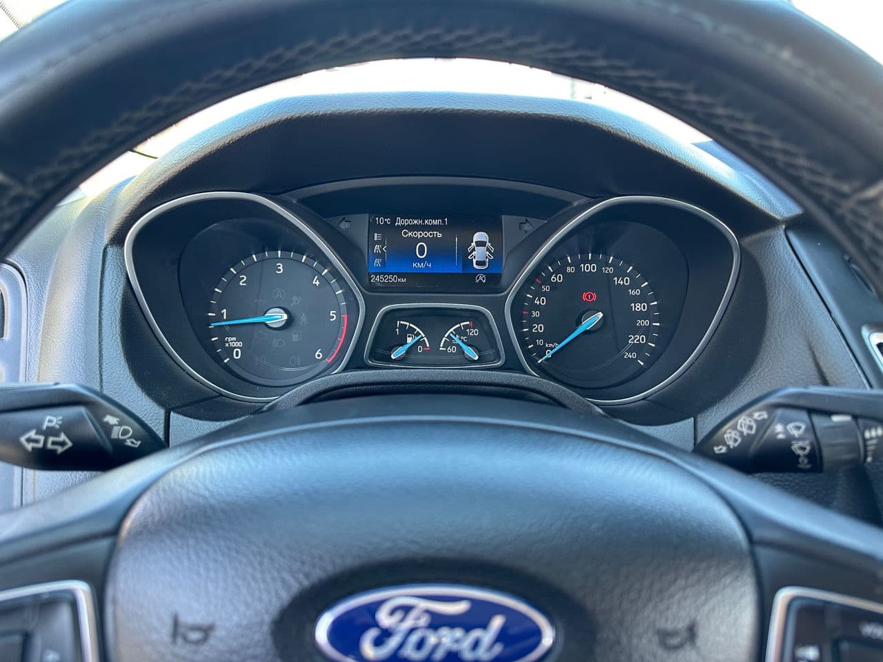Ford Focus 2016 — Миниатюра 10