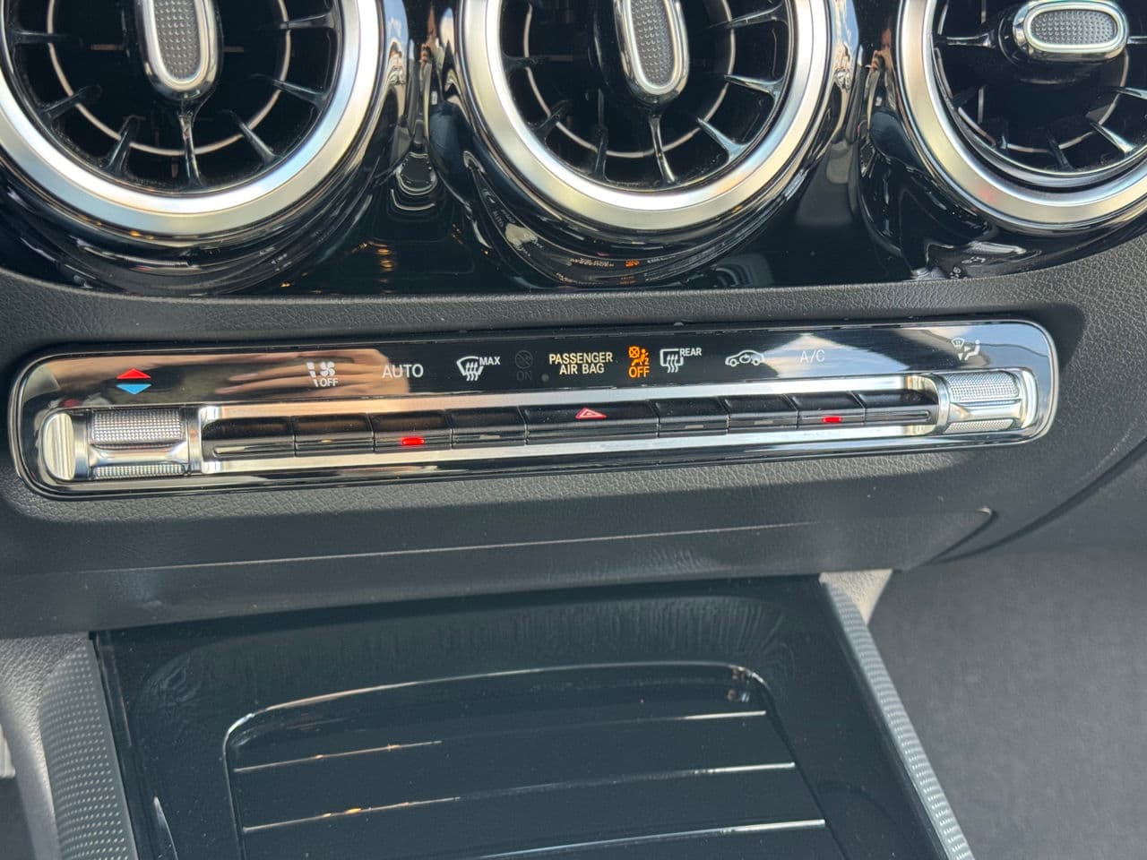 2019 Mercedes B 180 — Miniatură 12