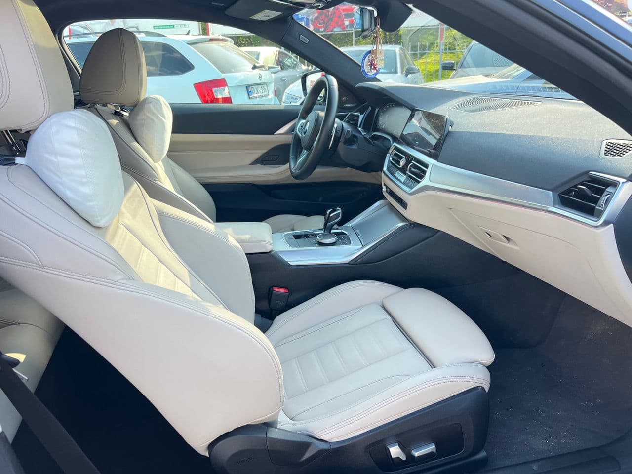 2022 BMW M440i — Miniatură 6
