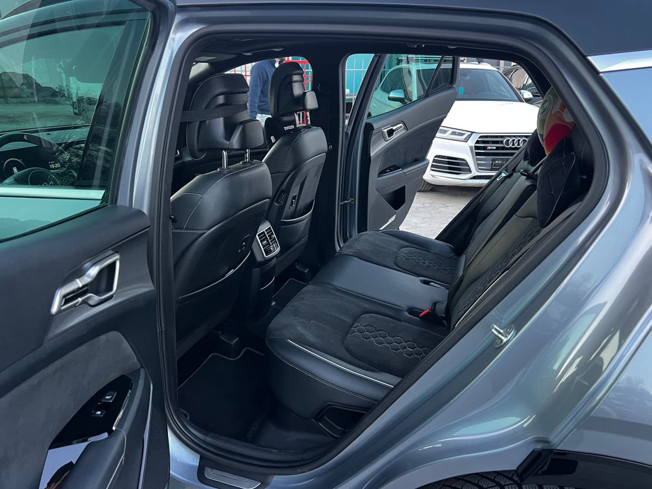 Kia Sportage 2022 — Миниатюра 8