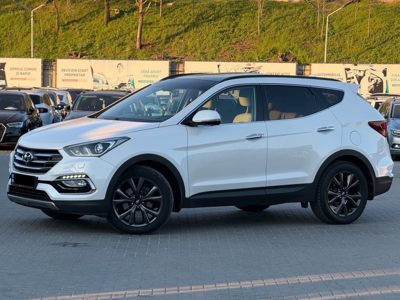 2015 Hyundai Santa Fe — Miniatură 2