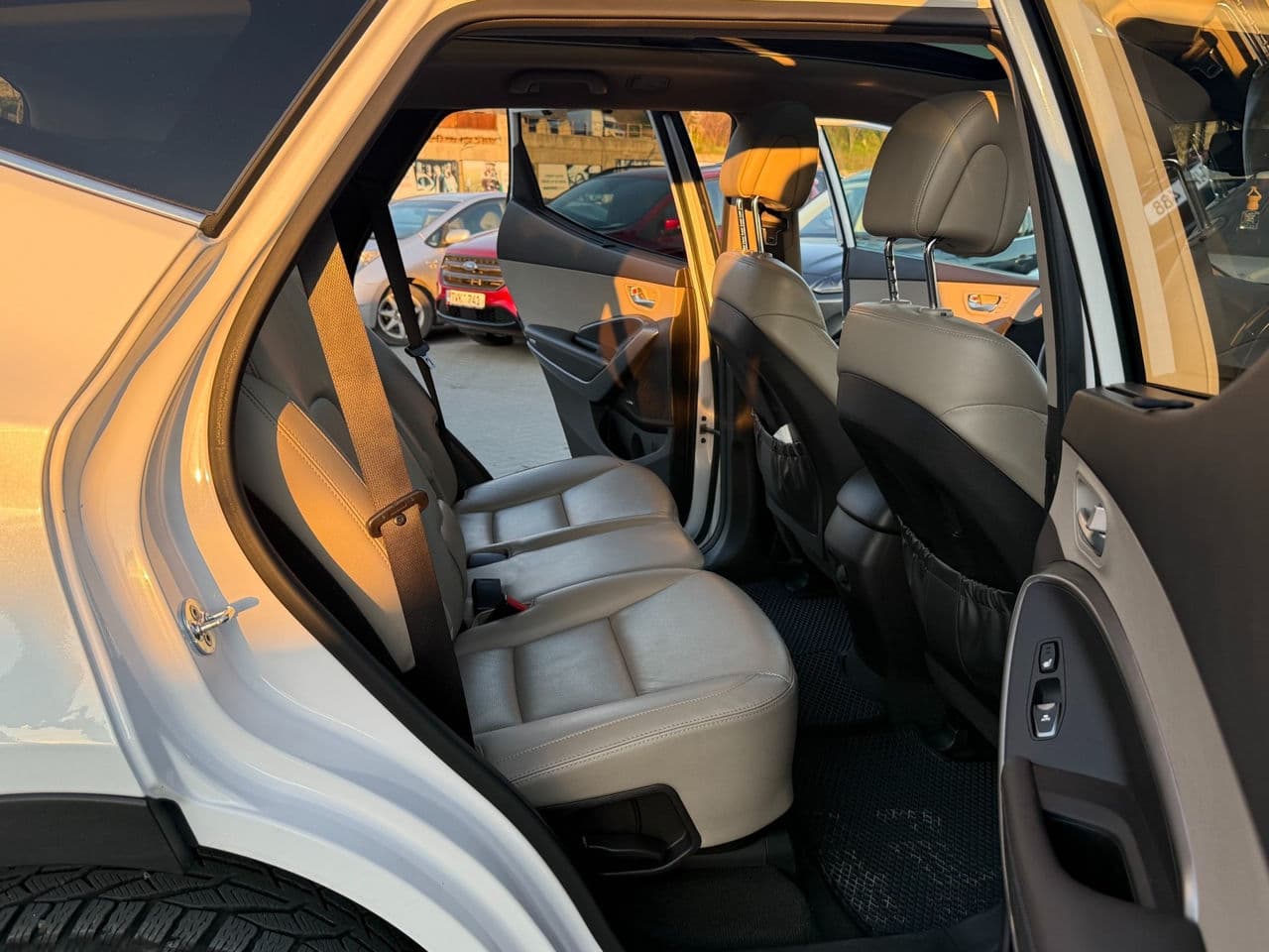 2015 Hyundai Santa Fe — Miniatură 15