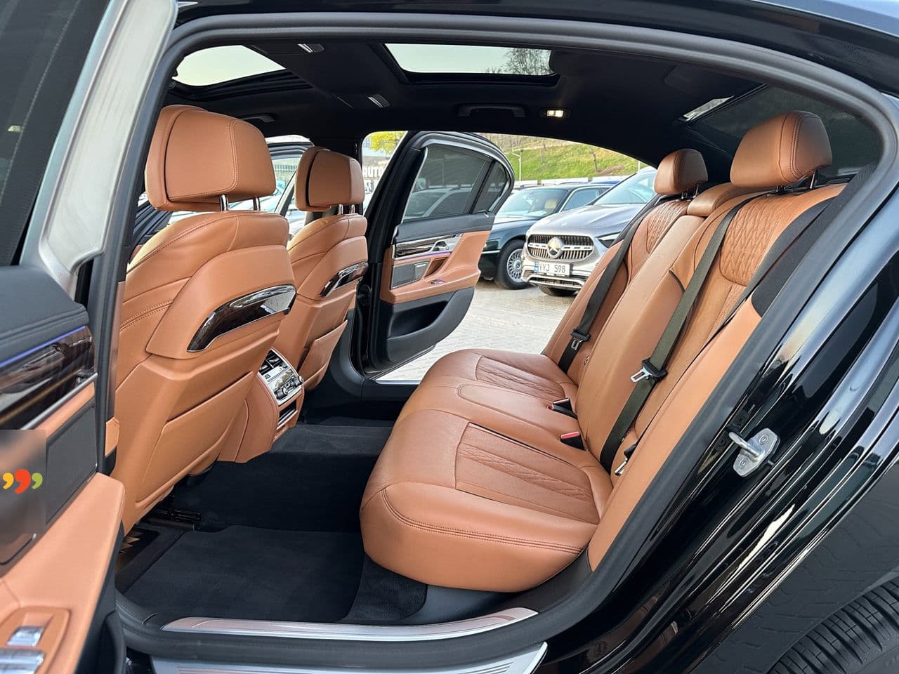 BMW 740 2019 — Миниатюра 15