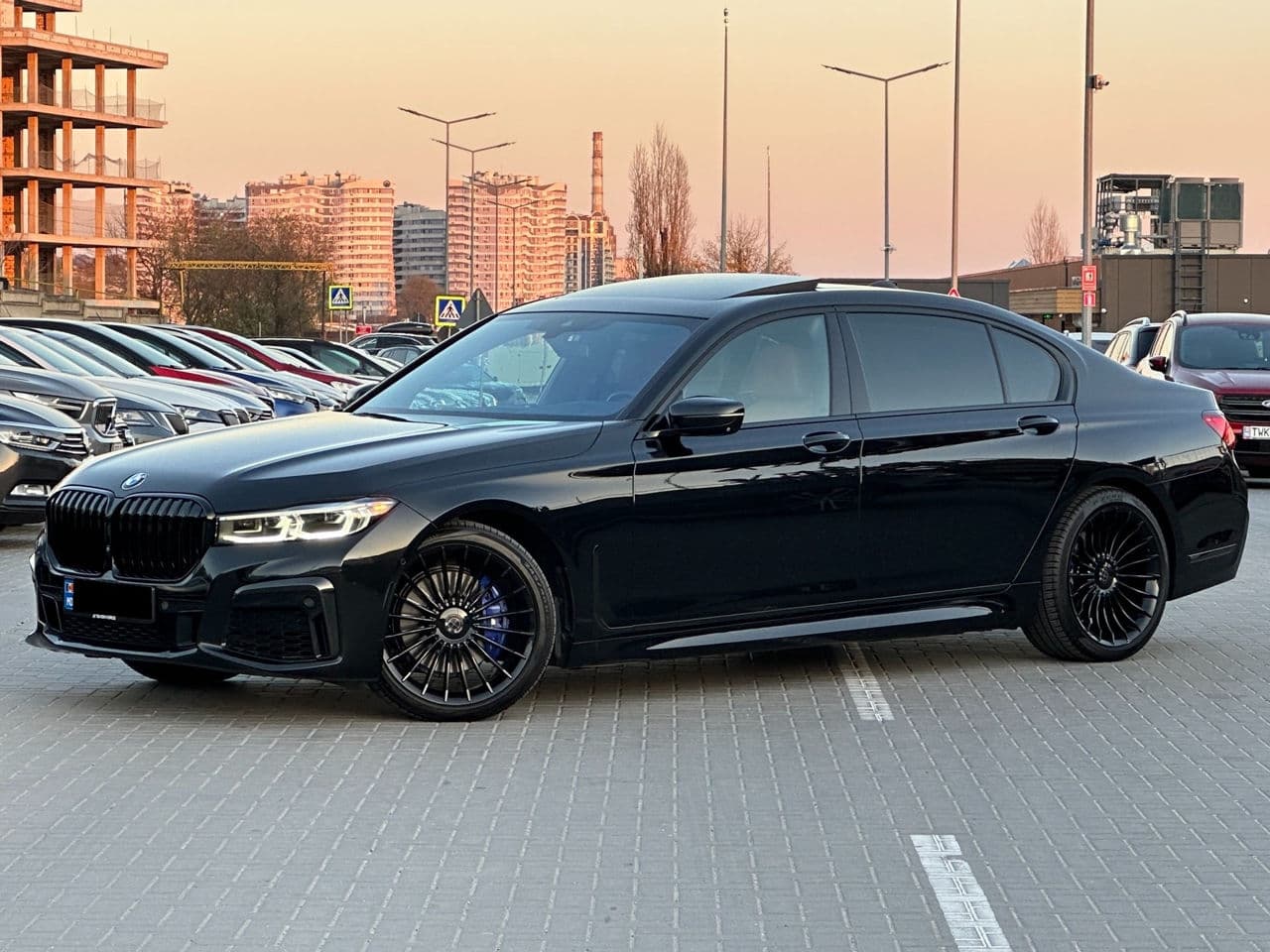 BMW 740 2019 — Миниатюра 2