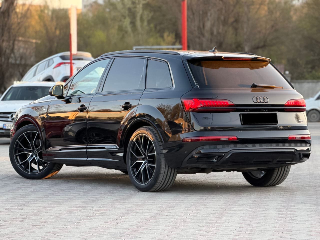 2023 Audi Q7 — Miniatură 3