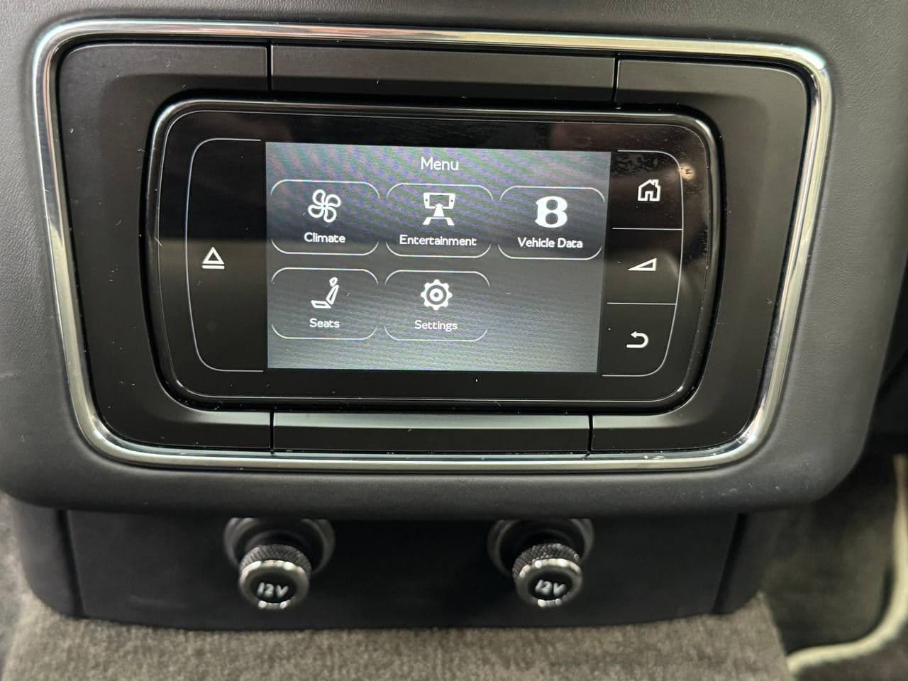 2019 Bentley Bentayga — Miniatură 18
